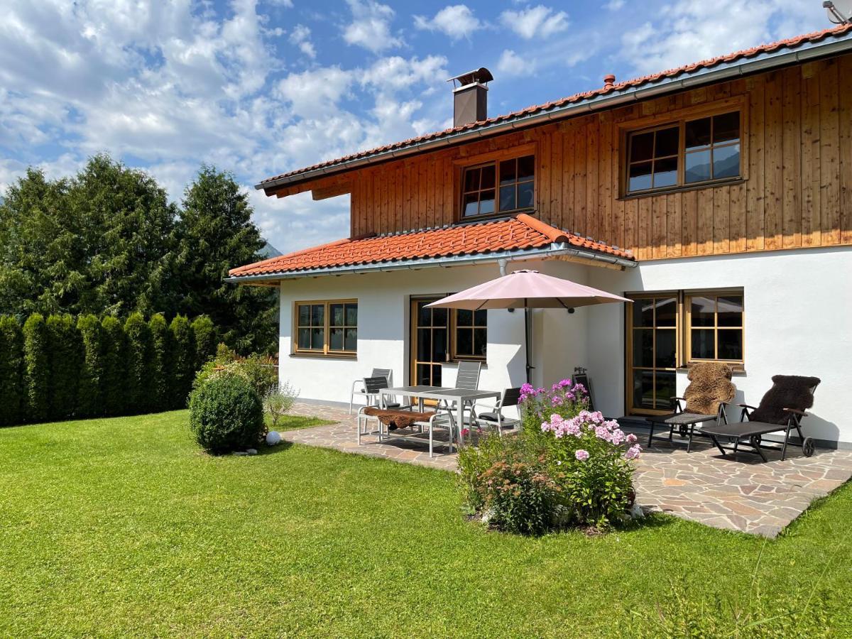 Haus Sieben Zwerge Apartamento Ehrwald Exterior foto